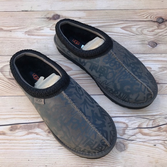 UGG Tasman Street Graffiti Slippers - Picture 8 of 16